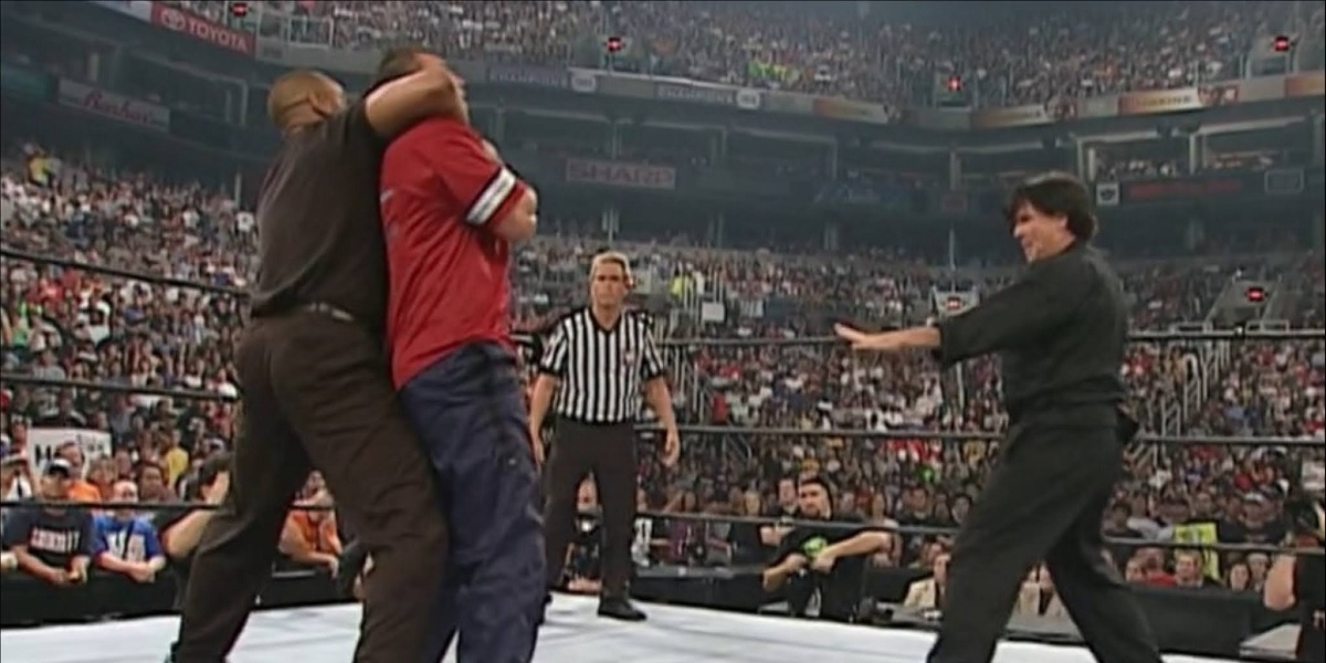 Eric Bischoff v Shane McMahon